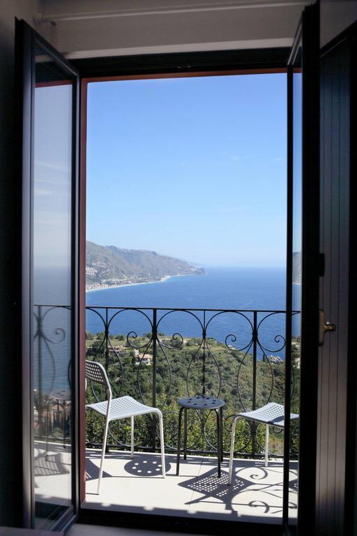 Villa Astoria Taormina Bagian luar foto